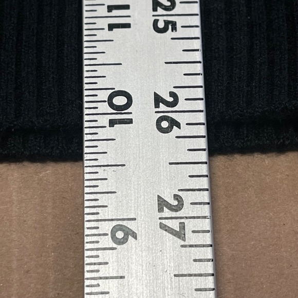 Women's Black Sleeveless Cashmere Blend Turtleneck Ribbed Hem & Turtleneck (Med) - Picture 7 of 8